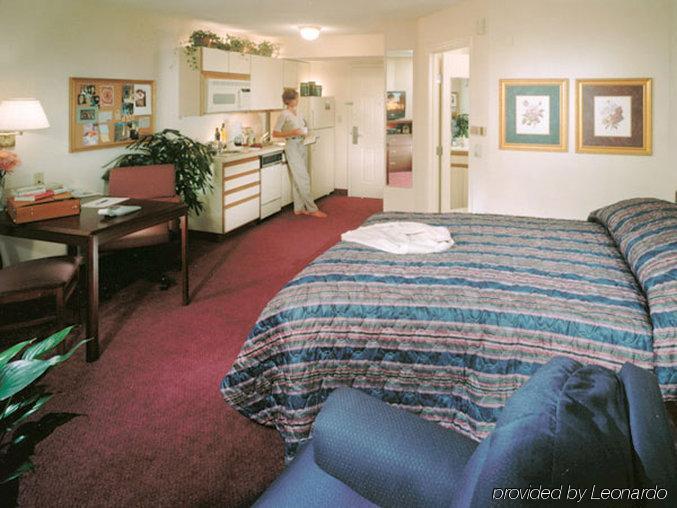 Hotel Candlewood Washington-fairfax By Ihg Fairfax