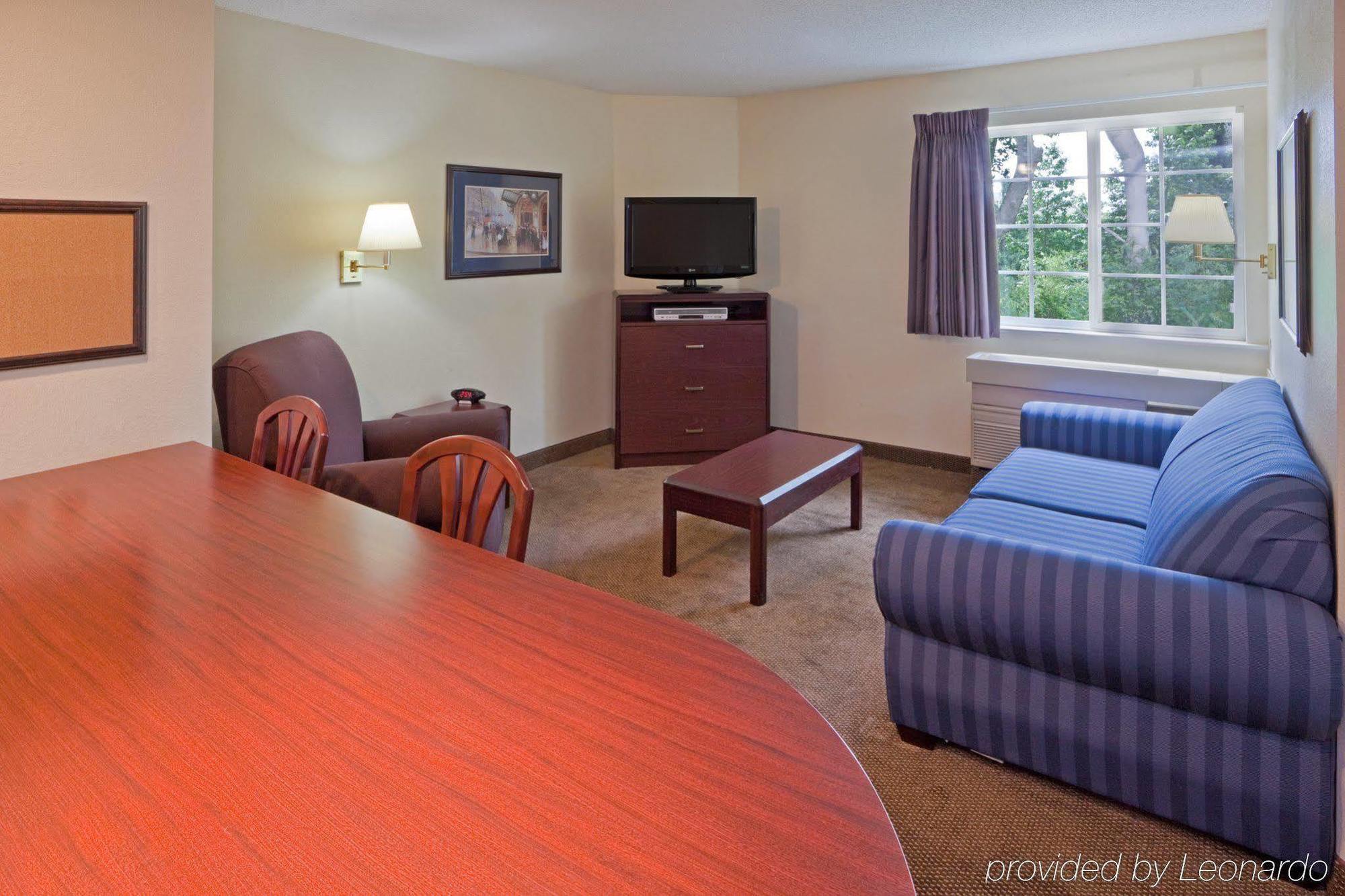 Candlewood Washington-fairfax By Ihg 2*