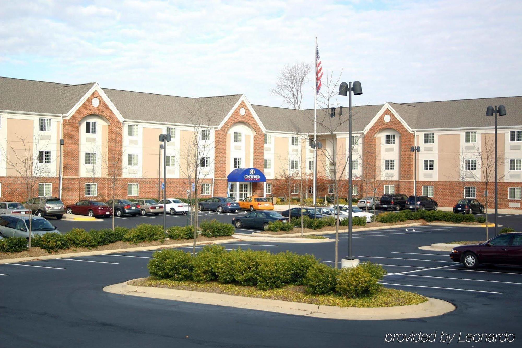 Candlewood Washington-fairfax By Ihg Hotel 2*