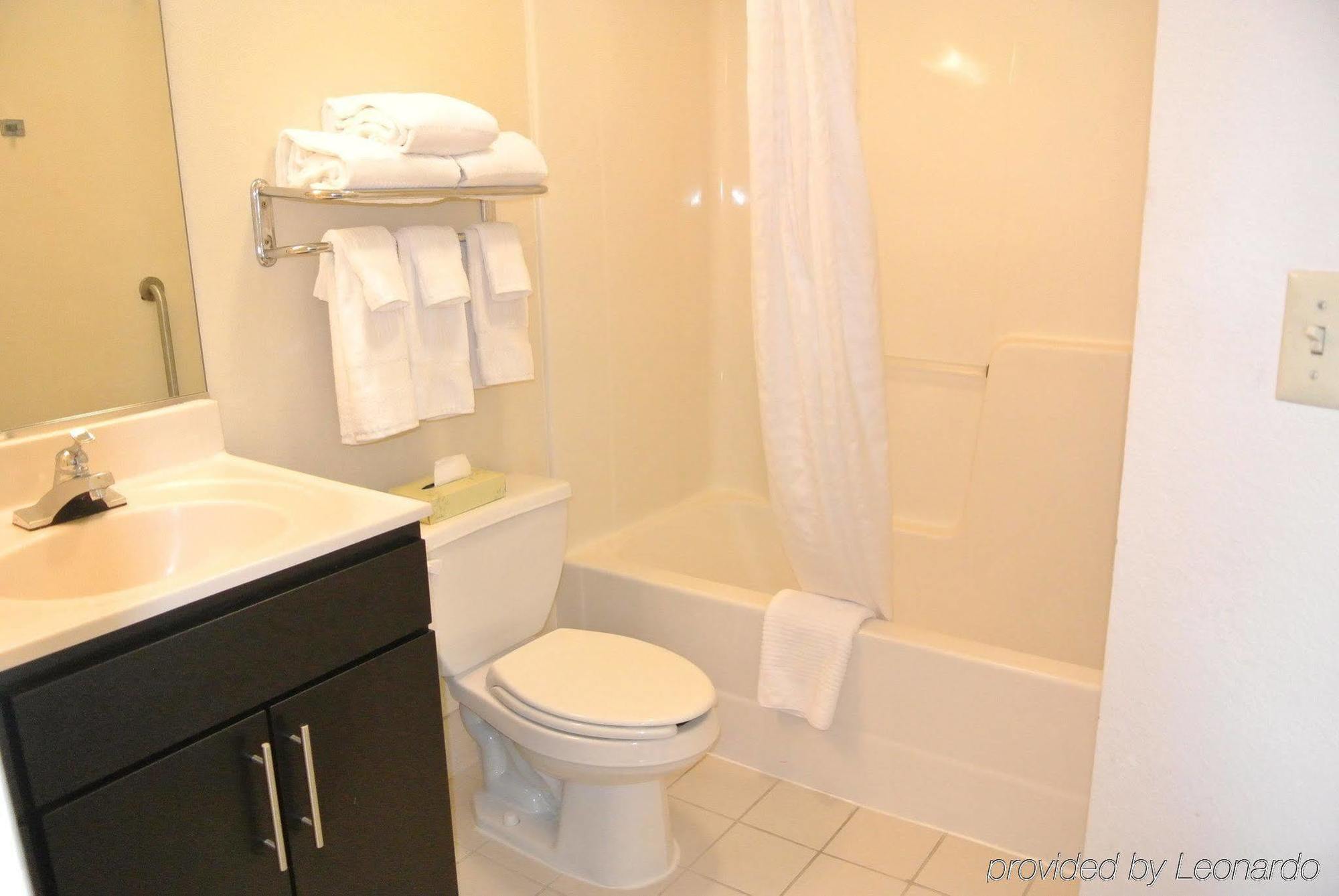 Candlewood Washington-fairfax By Ihg Hotel