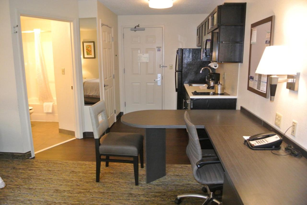 Candlewood Washington-fairfax By Ihg
