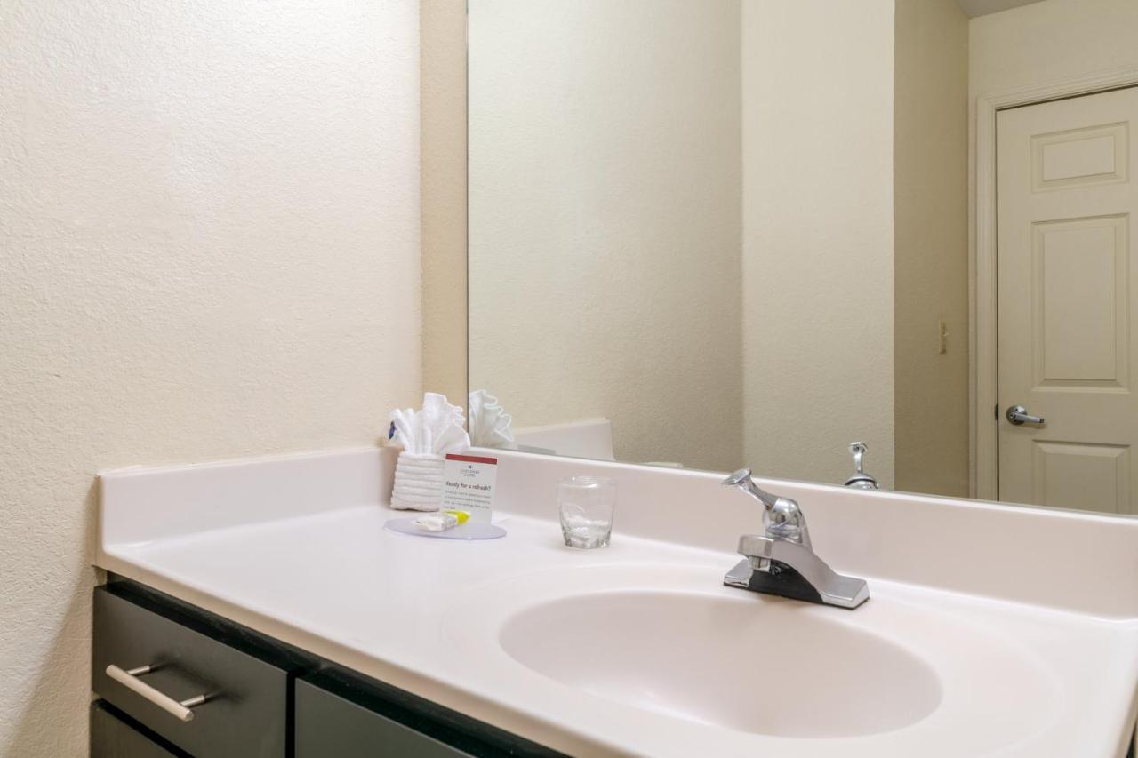 Candlewood Washington-fairfax By Ihg Hotel